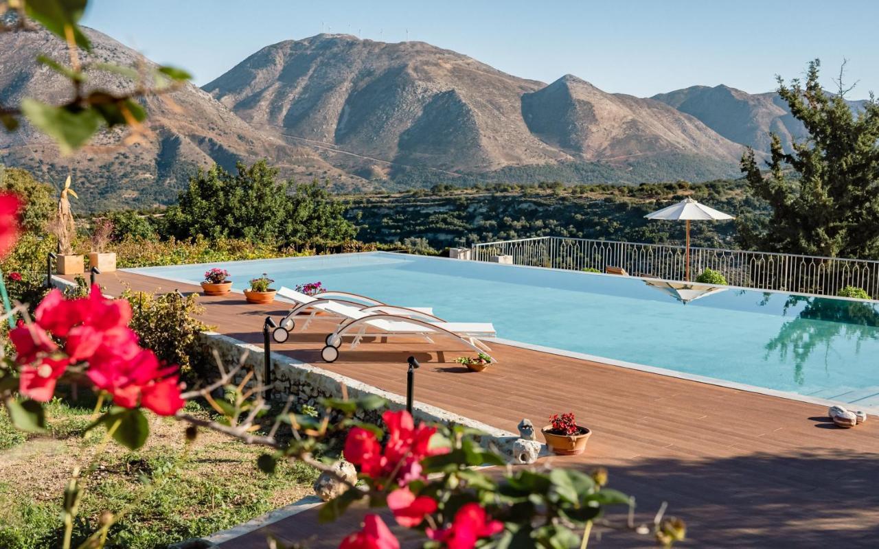 Nassibe Estate *