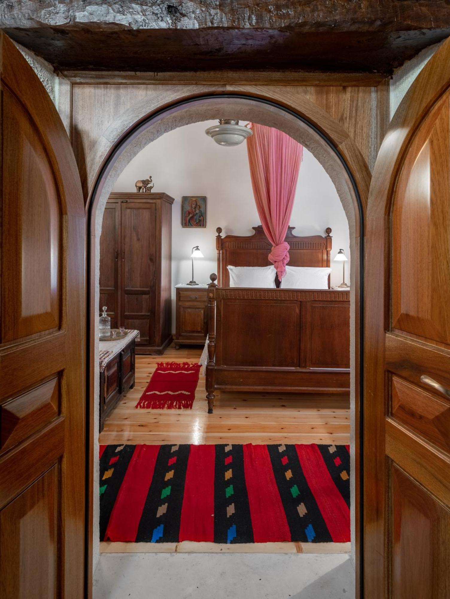 Nassibe Estate Agios Ioannis (Rethymno)